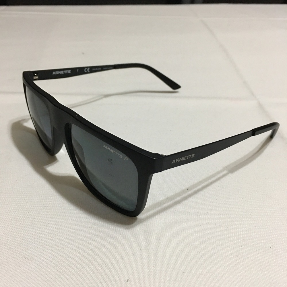 Arnette Chapinero 4261-01/81 Matte Black Frame Polarized Grey Lens Sunglasses